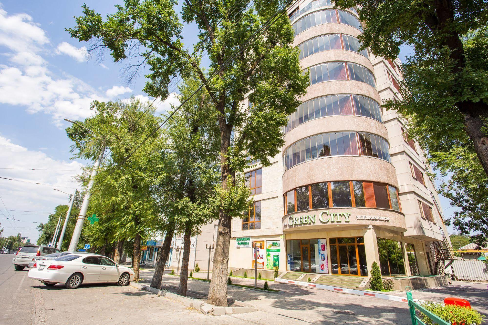 Green City Hotel Bichkek Extérieur photo